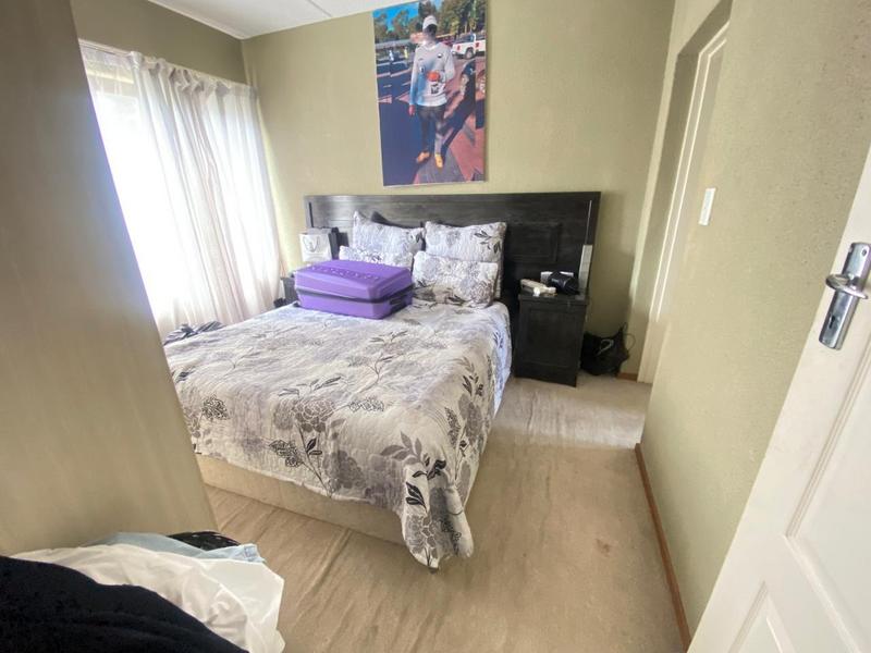 To Let 2 Bedroom Property for Rent in Honeydew Grove Gauteng