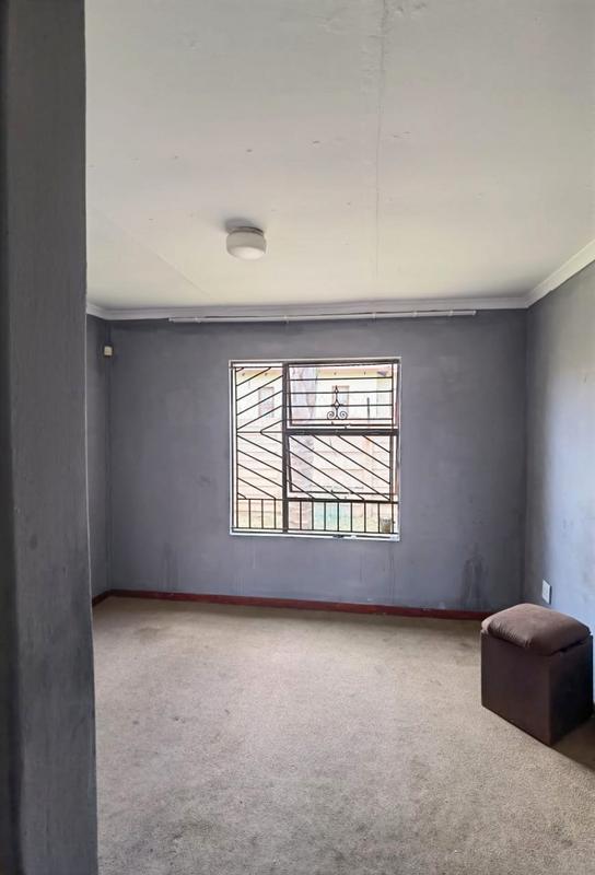 4 Bedroom Property for Sale in Goudrand Gauteng