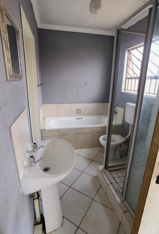 4 Bedroom Property for Sale in Goudrand Gauteng