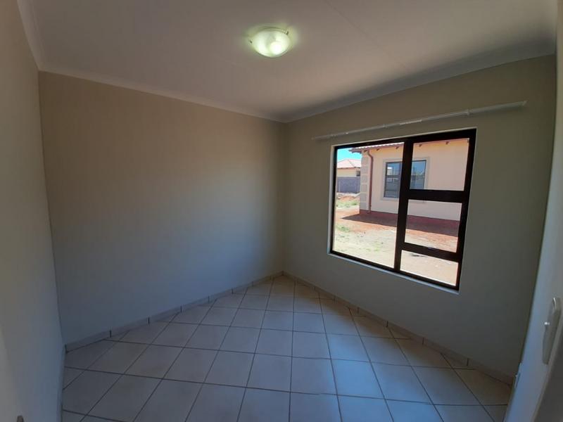 3 Bedroom Property for Sale in Protea Glen Gauteng