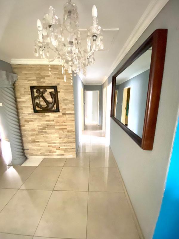 3 Bedroom Property for Sale in Rangeview Gauteng