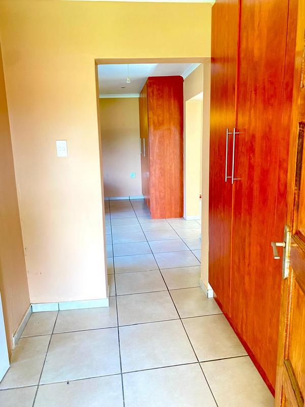 3 Bedroom Property for Sale in Rangeview Gauteng