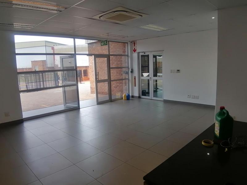 To Let commercial Property for Rent in Jet Park Gauteng