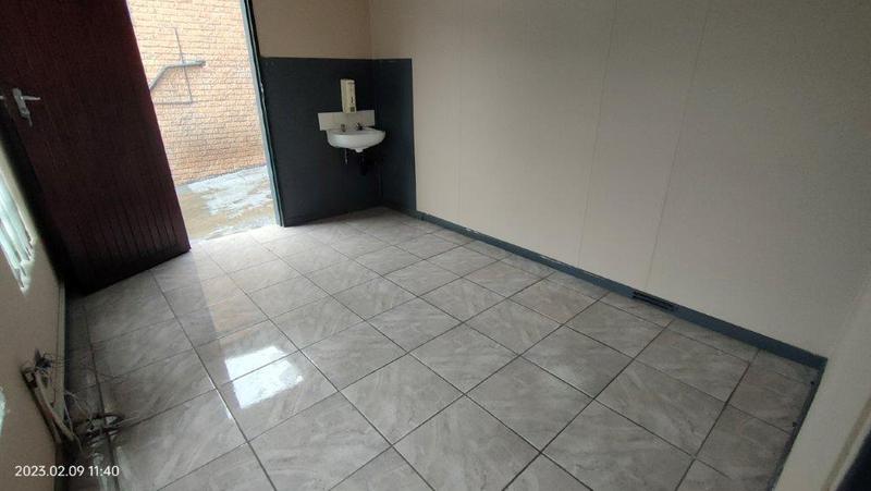 To Let commercial Property for Rent in Halfway House Gauteng