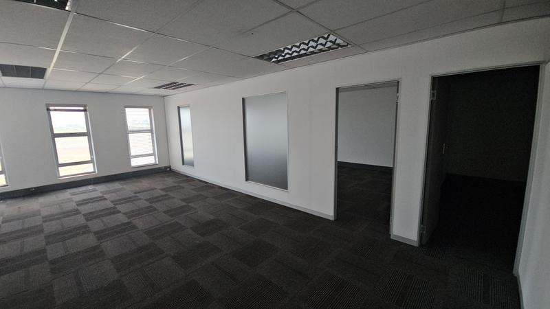 To Let commercial Property for Rent in Olifantsfontein Gauteng