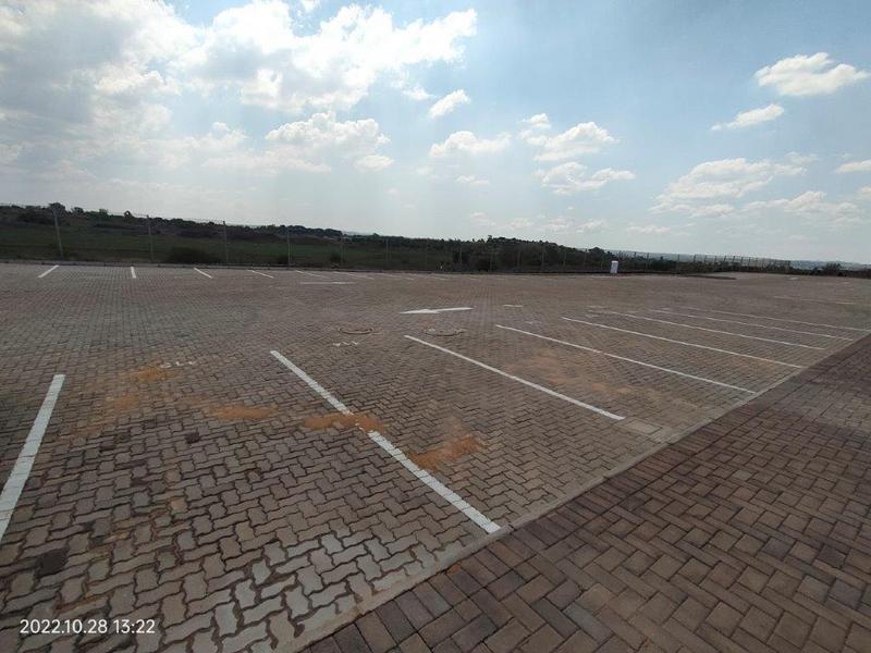 To Let commercial Property for Rent in Olifantsfontein Gauteng