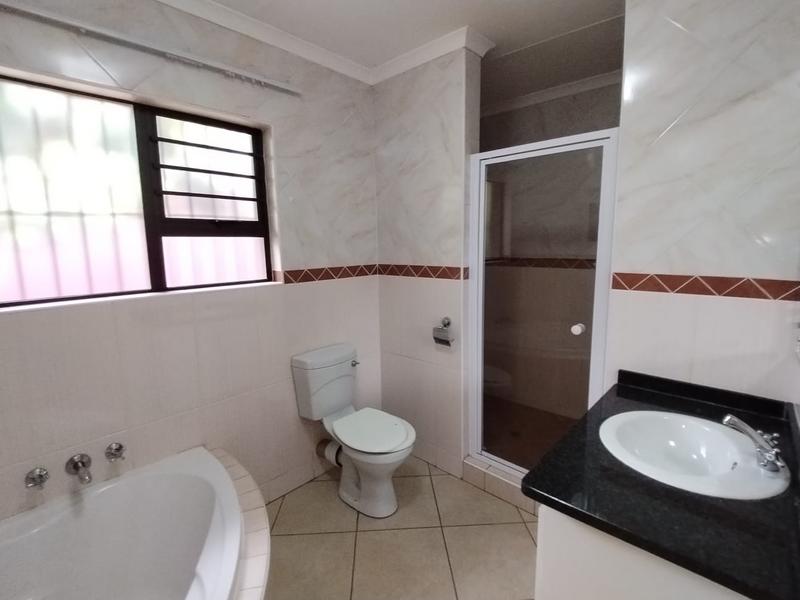 To Let 3 Bedroom Property for Rent in Eldoraigne Gauteng