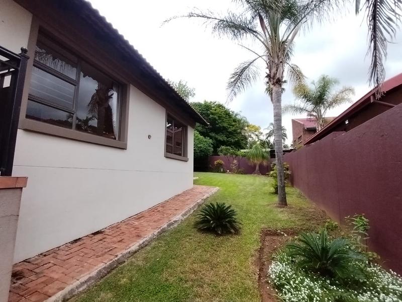 To Let 3 Bedroom Property for Rent in Eldoraigne Gauteng