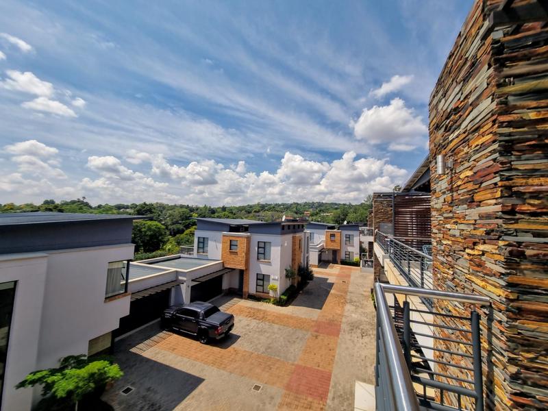 To Let 2 Bedroom Property for Rent in Waterkloof A H Gauteng