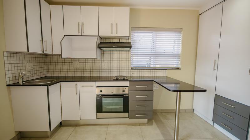 To Let 4 Bedroom Property for Rent in Waterkloof A H Gauteng