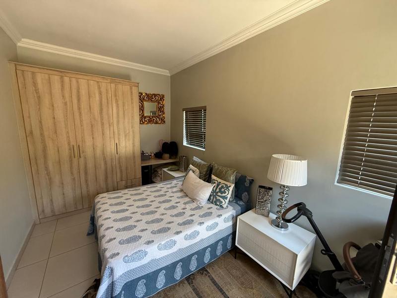 To Let 4 Bedroom Property for Rent in Midstream Hill Gauteng