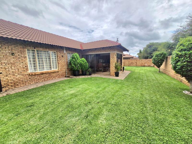 2 Bedroom Property for Sale in Annlin Gauteng