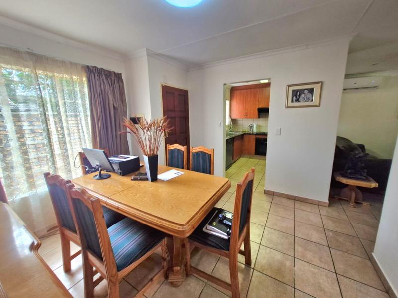 2 Bedroom Property for Sale in Annlin Gauteng