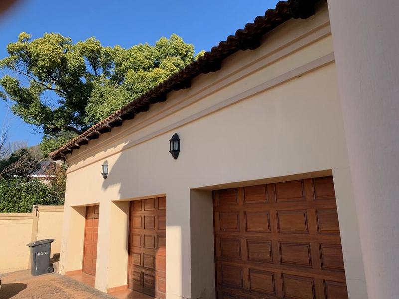 To Let 4 Bedroom Property for Rent in Waterkloof Ridge Gauteng