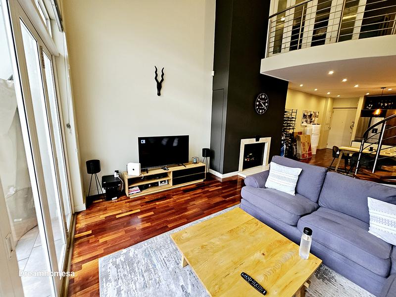 To Let 2 Bedroom Property for Rent in Illovo Gauteng