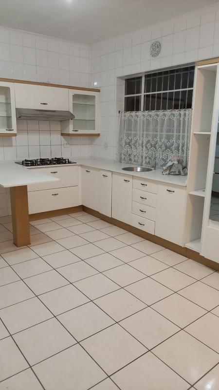 To Let 3 Bedroom Property for Rent in Kensington Gauteng