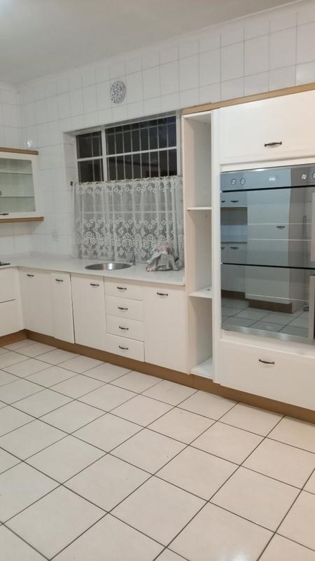 To Let 3 Bedroom Property for Rent in Kensington Gauteng