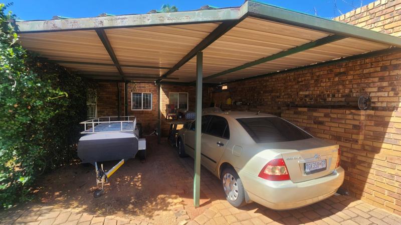 4 Bedroom Property for Sale in Wonderboom Gauteng