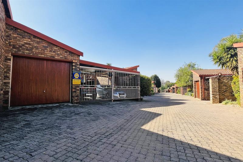 3 Bedroom Property for Sale in Sandown Gauteng