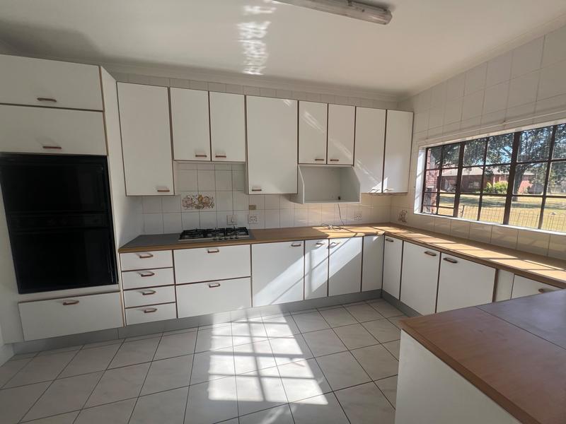 To Let 3 Bedroom Property for Rent in Chancliff A H Gauteng