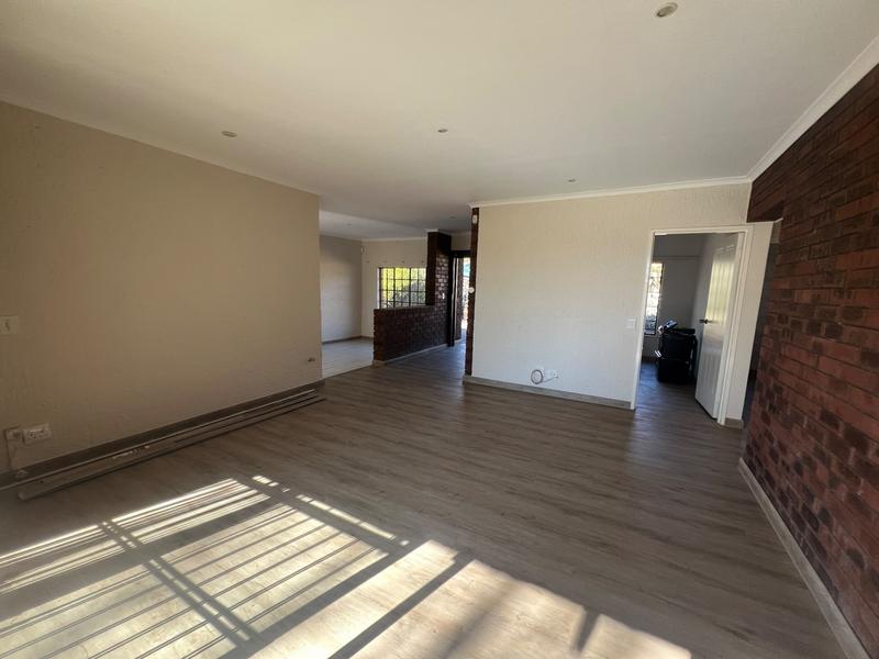 To Let 3 Bedroom Property for Rent in Chancliff A H Gauteng