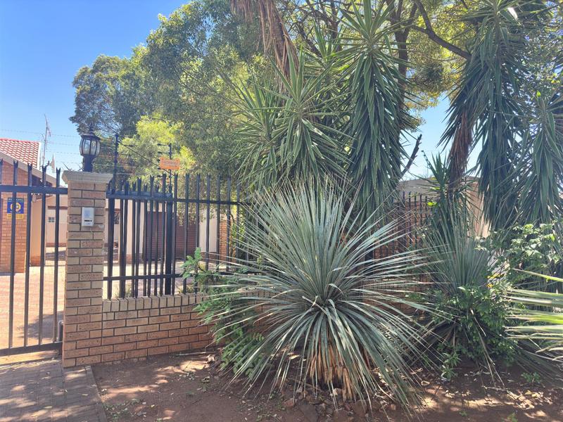 3 Bedroom Property for Sale in Christoburg Gauteng