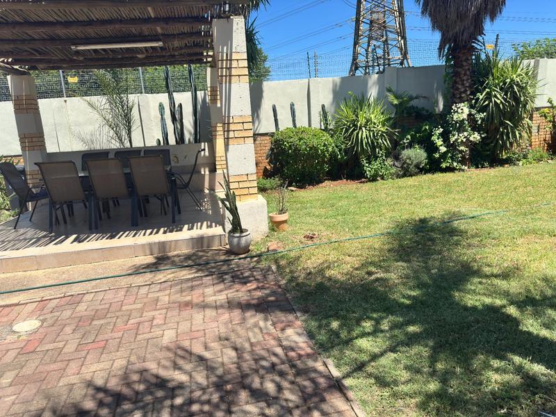 3 Bedroom Property for Sale in Christoburg Gauteng