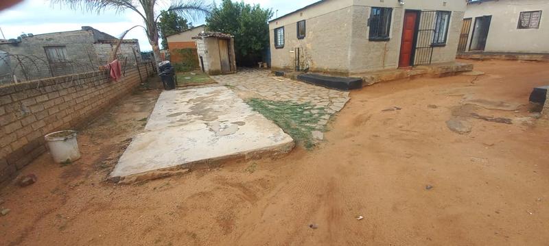 9 Bedroom Property for Sale in Inxiweni Gauteng