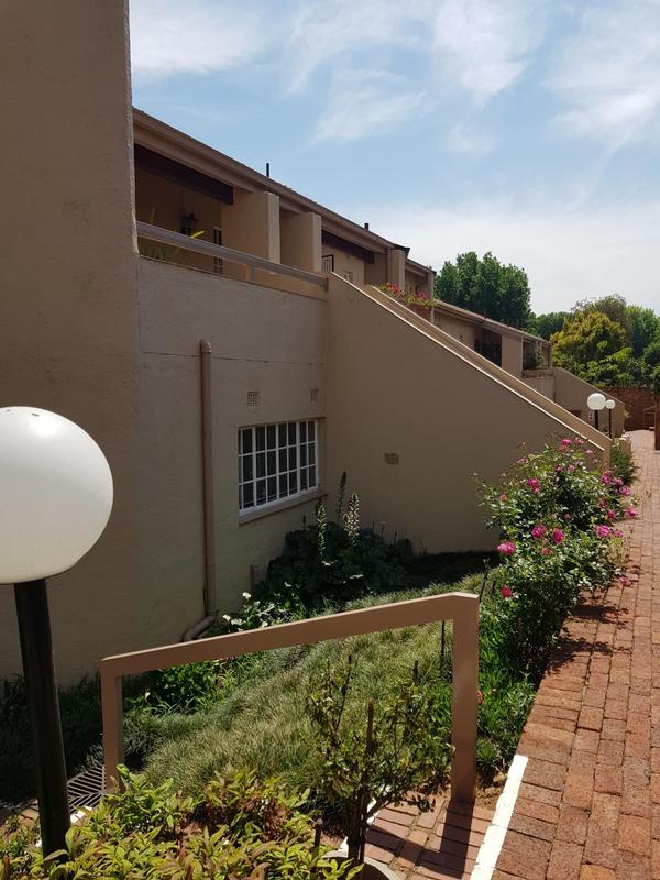 To Let 1 Bedroom Property for Rent in Bedford Park Gauteng