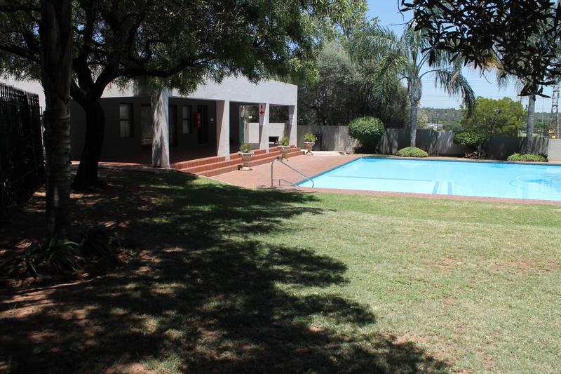 3 Bedroom Property for Sale in Marais Steyn Park Gauteng