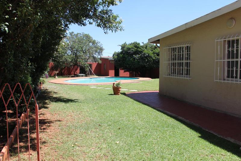 4 Bedroom Property for Sale in Kensington Gauteng