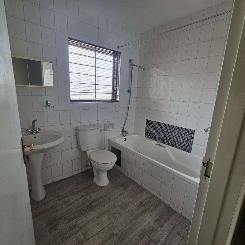 3 Bedroom Property for Sale in Edenvale Gauteng