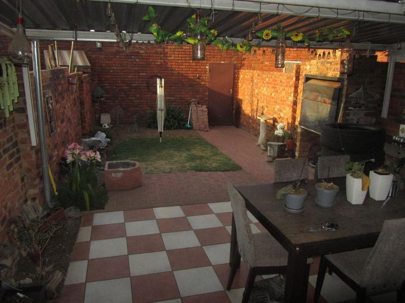 3 Bedroom Property for Sale in Freeway Park Gauteng