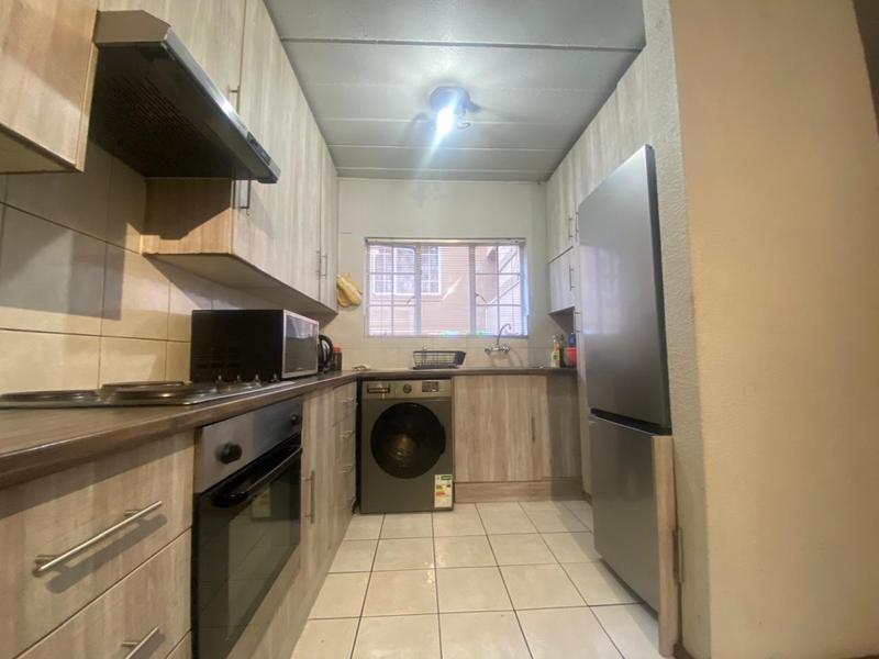 2 Bedroom Property for Sale in Vorna Valley Gauteng