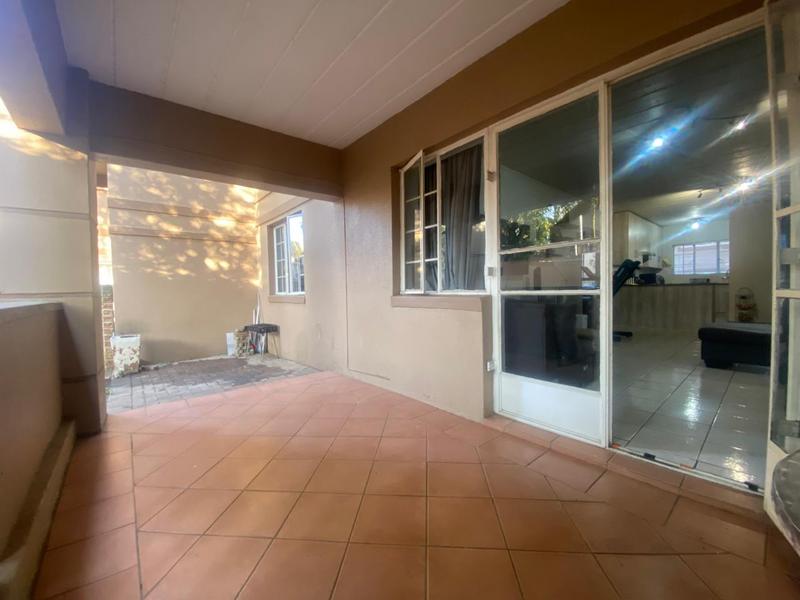 2 Bedroom Property for Sale in Vorna Valley Gauteng