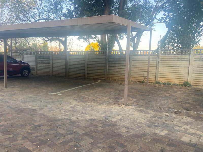 2 Bedroom Property for Sale in Vorna Valley Gauteng