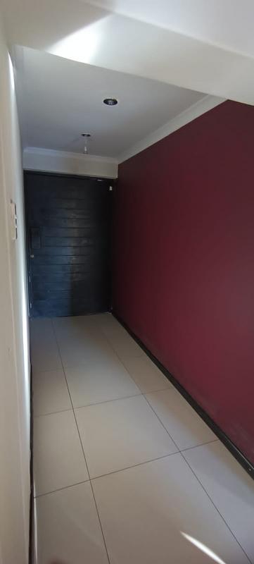 3 Bedroom Property for Sale in Robertsham Gauteng