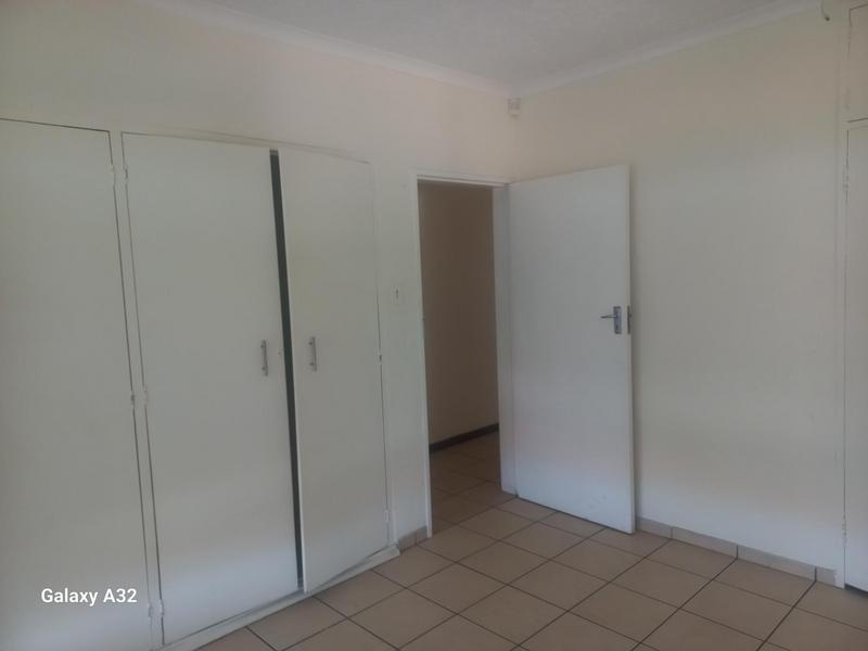 3 Bedroom Property for Sale in Birchleigh Gauteng