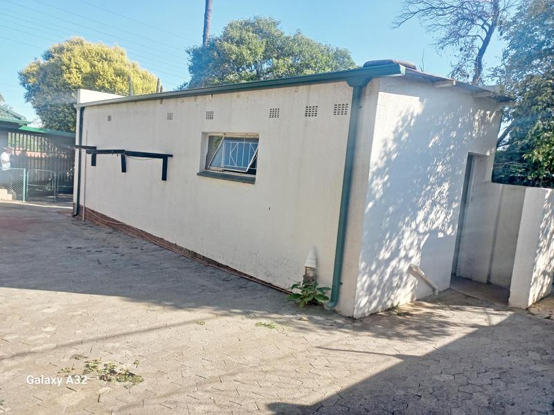 3 Bedroom Property for Sale in Birchleigh Gauteng