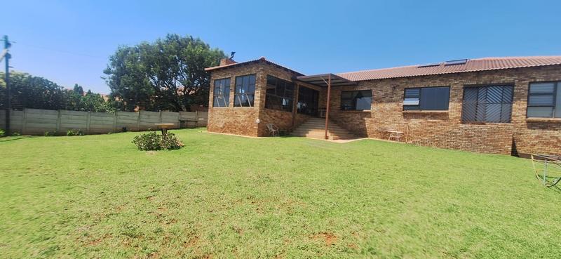 3 Bedroom Property for Sale in Fochville Gauteng