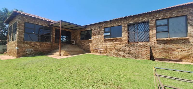 3 Bedroom Property for Sale in Fochville Gauteng