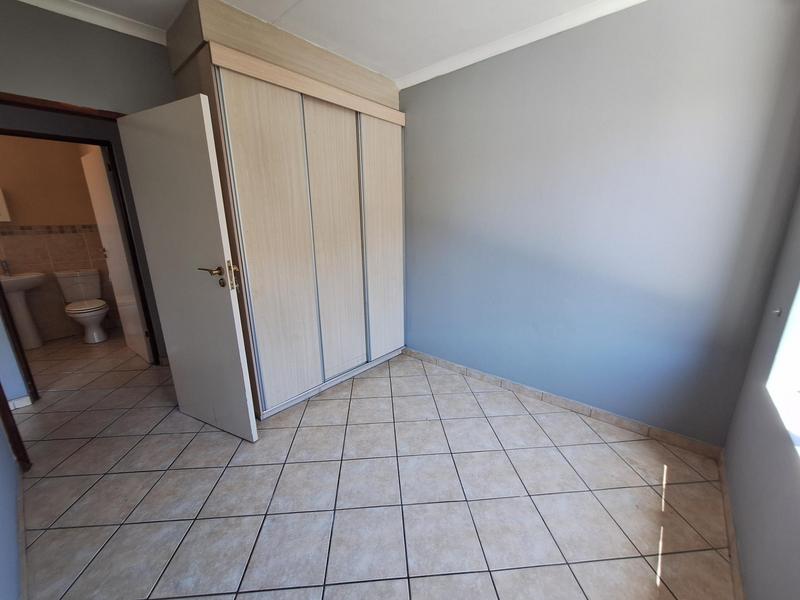 To Let 3 Bedroom Property for Rent in The Reeds Gauteng