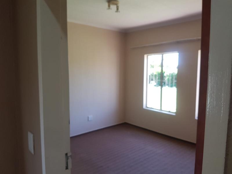 3 Bedroom Property for Sale in Heuwelsig Estate Gauteng