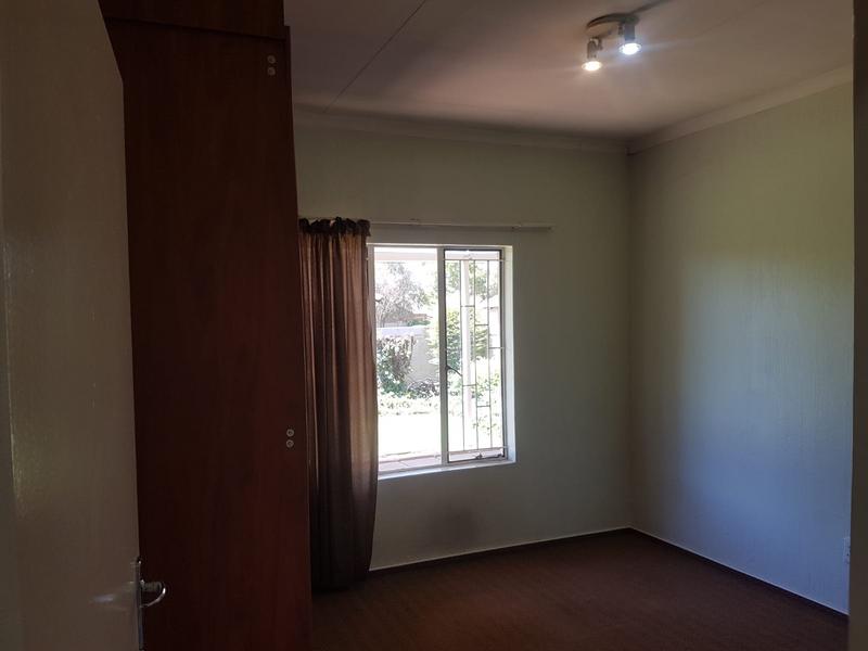 3 Bedroom Property for Sale in Heuwelsig Estate Gauteng