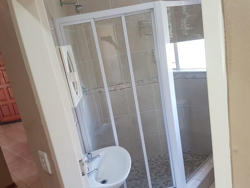 3 Bedroom Property for Sale in Heuwelsig Estate Gauteng