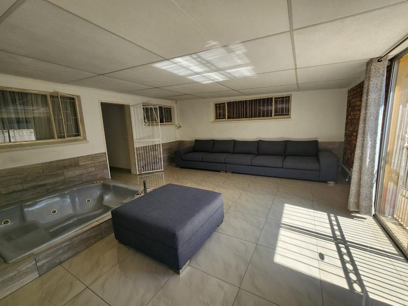 4 Bedroom Property for Sale in Greenhills Gauteng