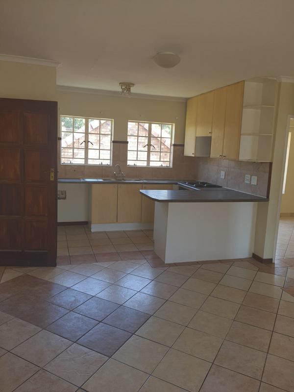 To Let 2 Bedroom Property for Rent in Olympus Gauteng