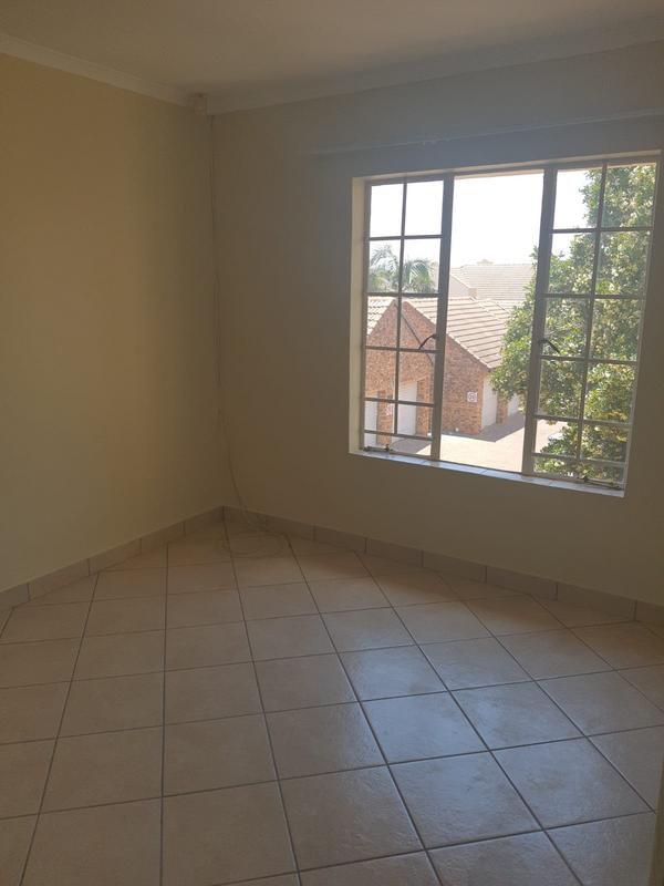 To Let 2 Bedroom Property for Rent in Olympus Gauteng