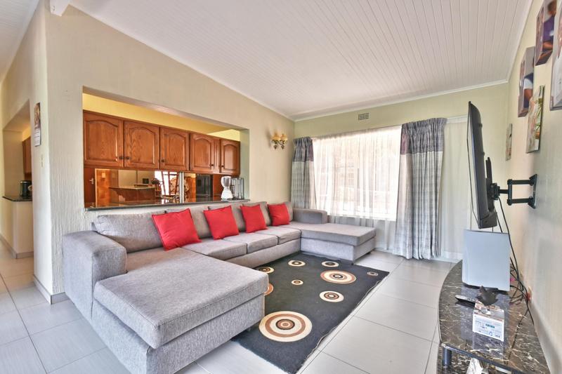 4 Bedroom Property for Sale in Glenvista Gauteng