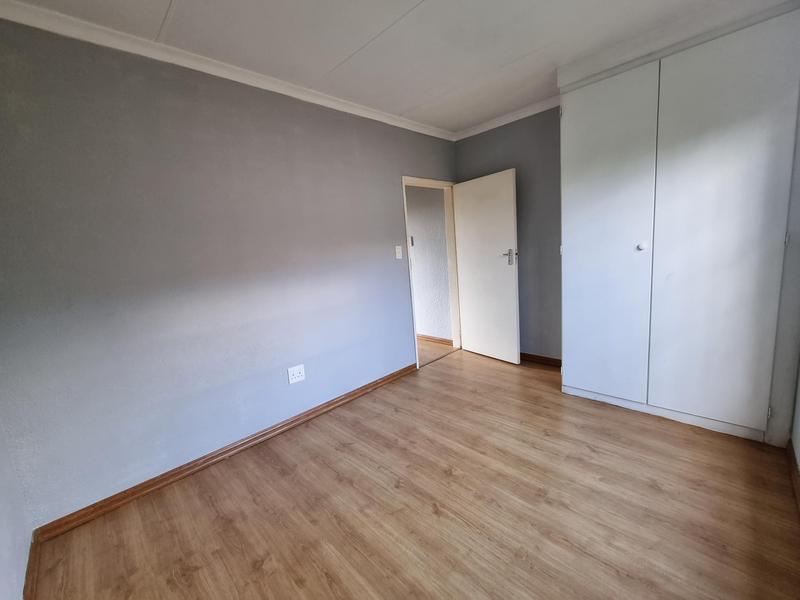 2 Bedroom Property for Sale in Wilgeheuwel Gauteng